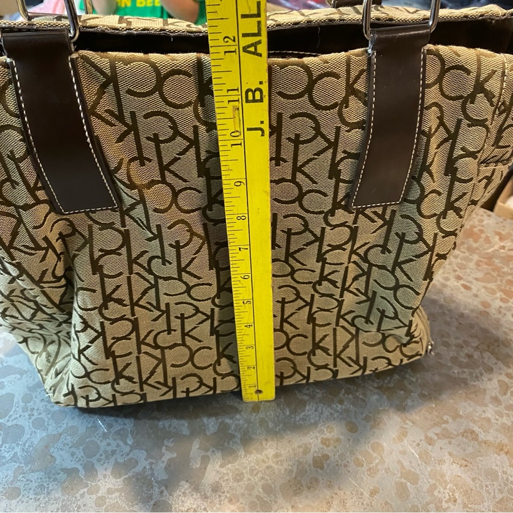 Calvin Klein Tote Bag Woman’s Purse multi Pockets Side pocket Shoulder Bag zip - Picture 13 of 16